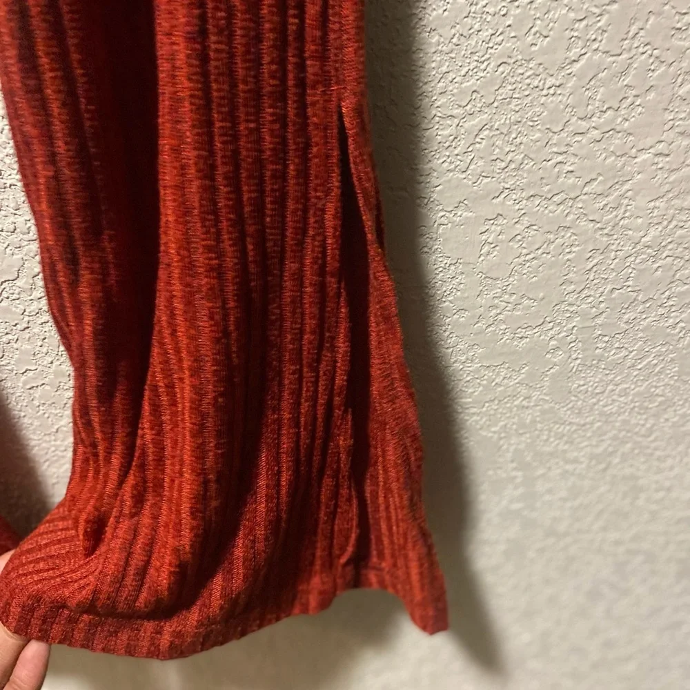 Red Ribbed Knit Pants - Picture 7 of 7